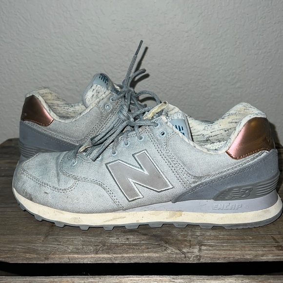 New Balance Womens 574 Gray and Rose Gold US W size 9 - Picture 1 of 8
